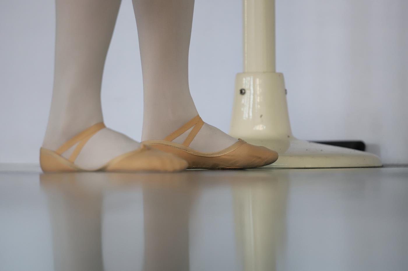 图片[16]-大西瓜爱牙膏-2019 11X活动 模特5（五） 舞蹈室芭蕾服 (2) [84P] – 速更版-美库