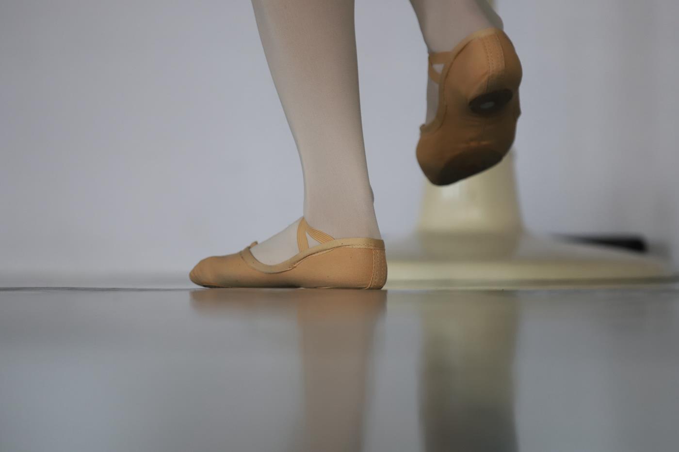 图片[20]-大西瓜爱牙膏-2019 11X活动 模特5（五） 舞蹈室芭蕾服 (2) [84P] – 速更版-美库