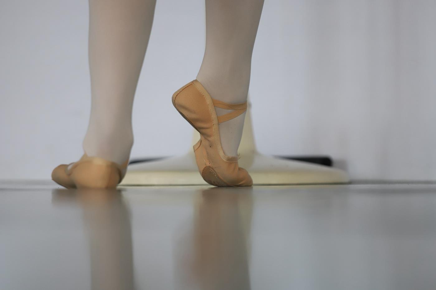 图片[21]-大西瓜爱牙膏-2019 11X活动 模特5（五） 舞蹈室芭蕾服 (2) [84P] – 速更版-美库