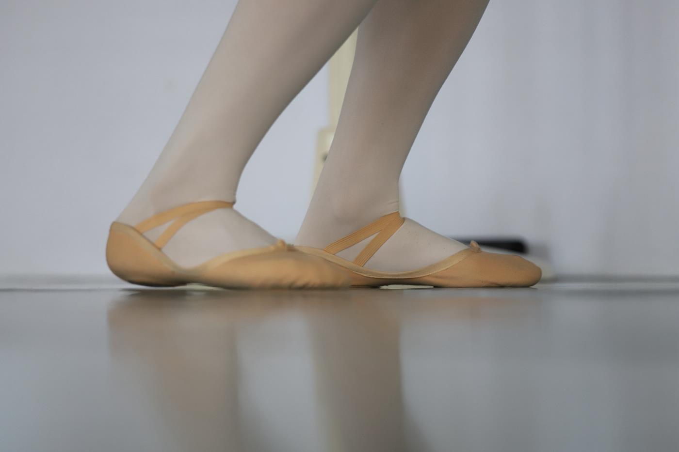 图片[23]-大西瓜爱牙膏-2019 11X活动 模特5（五） 舞蹈室芭蕾服 (2) [84P] – 速更版-美库