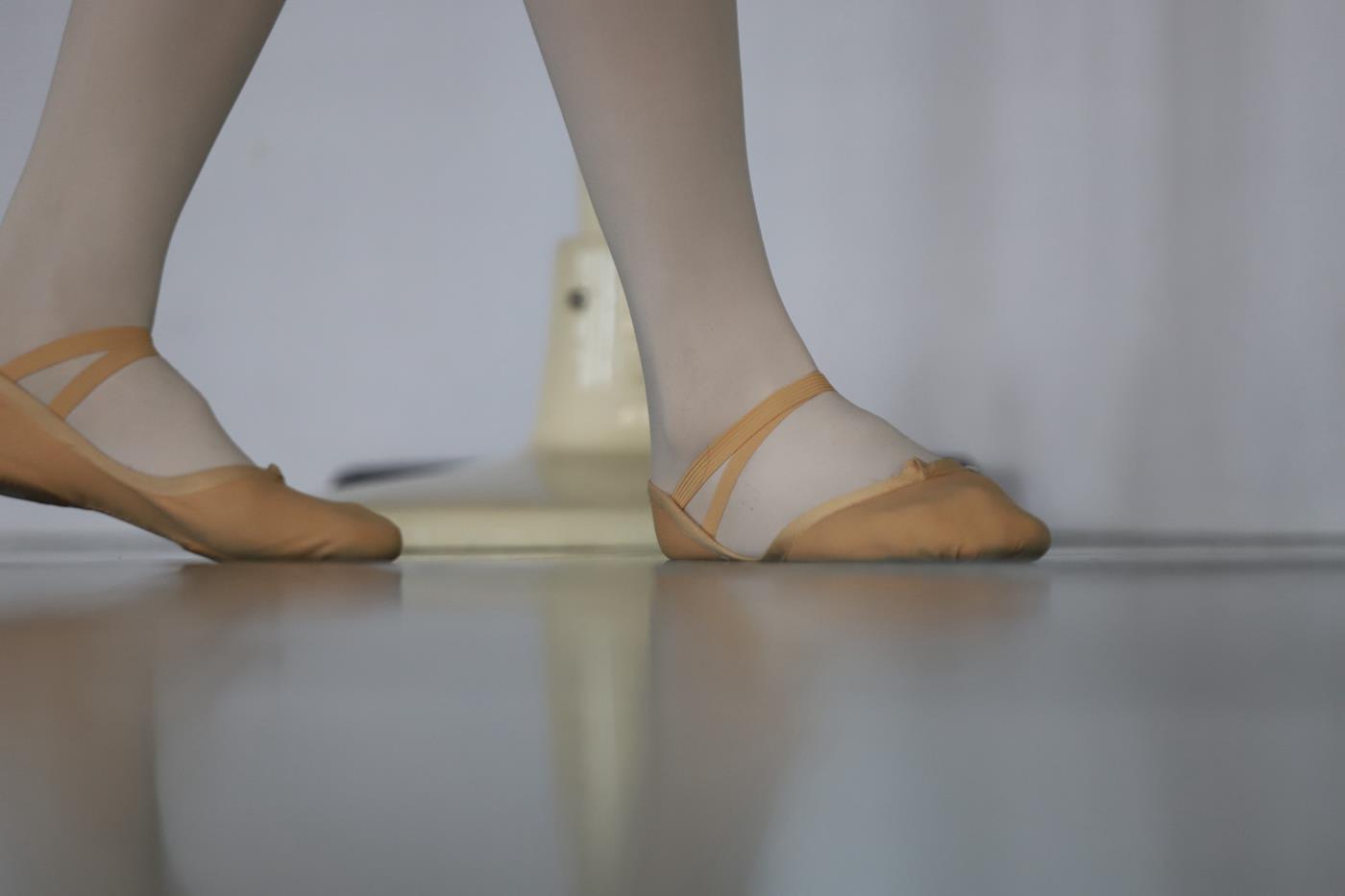 图片[27]-大西瓜爱牙膏-2019 11X活动 模特5（五） 舞蹈室芭蕾服 (2) [84P] – 速更版-美库