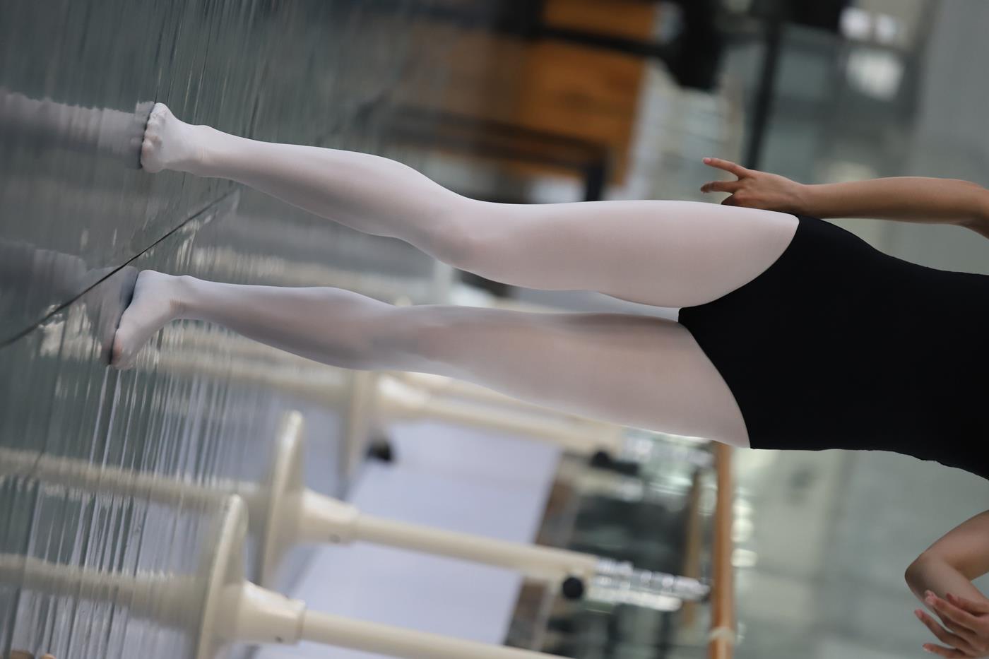 图片[80]-大西瓜爱牙膏-2019 11X活动 模特5（五） 舞蹈室芭蕾服 (2) [84P] – 速更版-美库