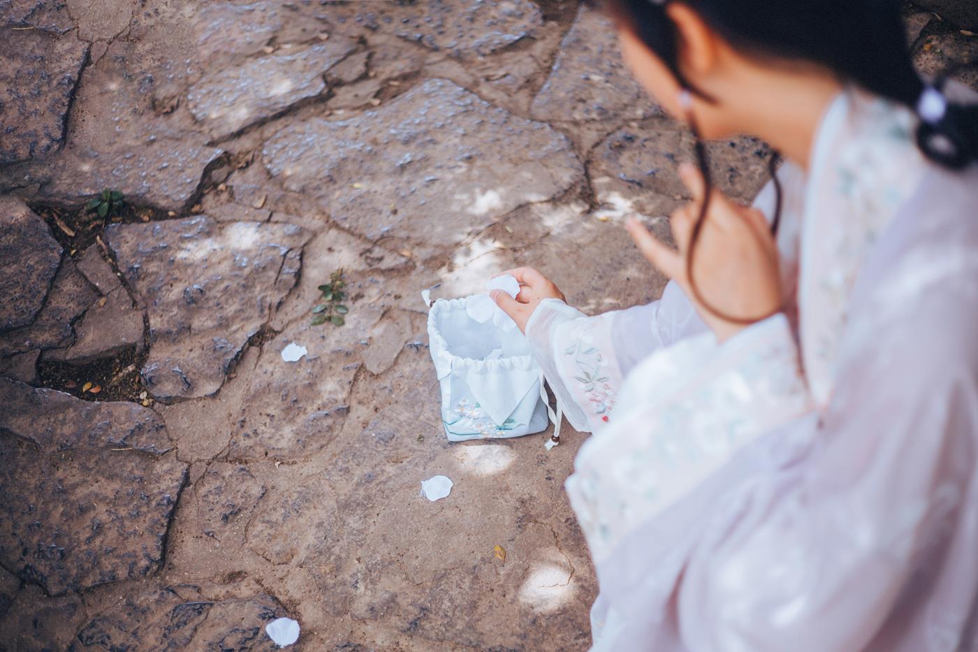 图片[16]-[YITUYU艺图语] 2021.12.20 故人是谁 阿琪 [22P] – 速更版-美库