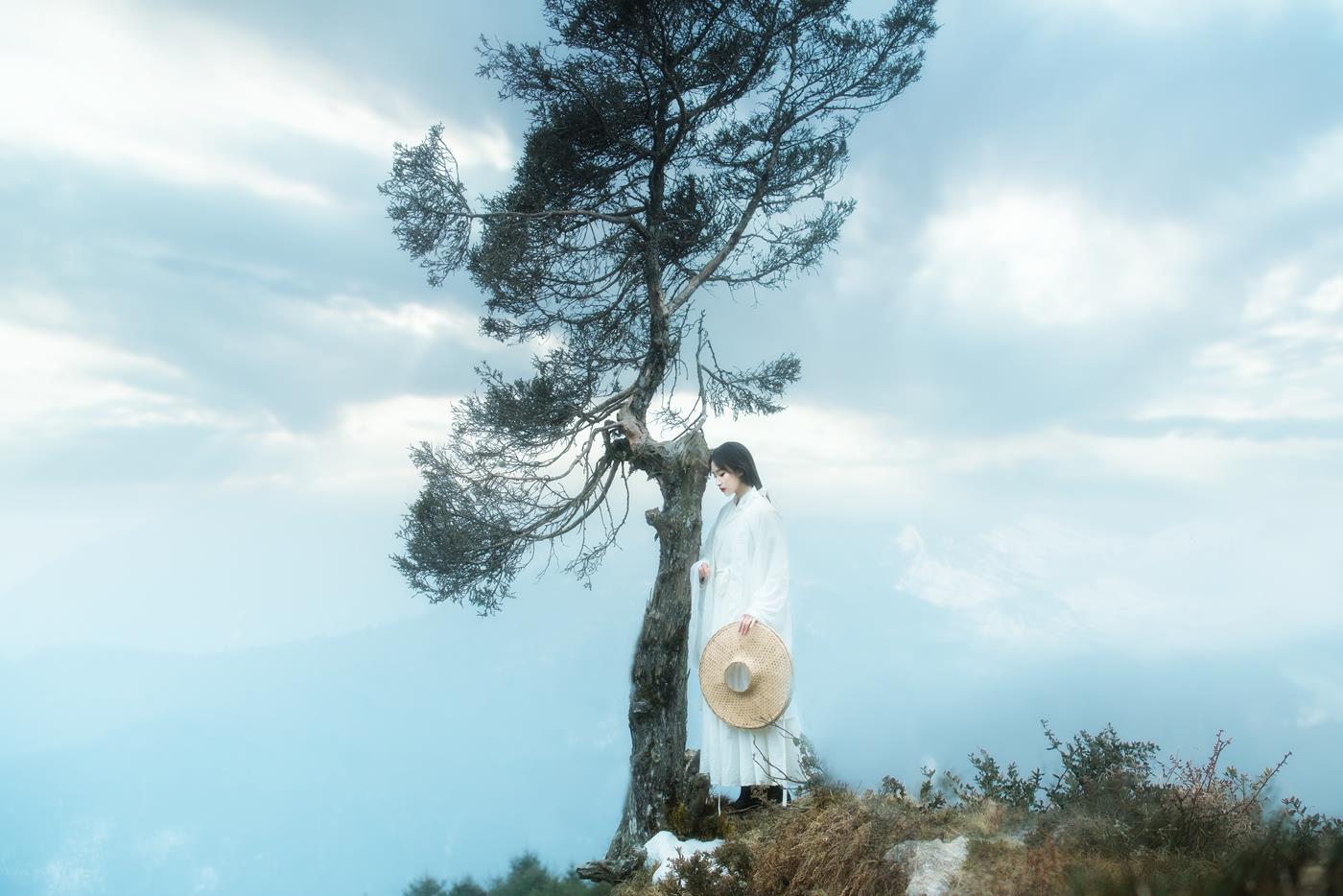 图片[13]-[YITUYU艺图语] 2021.12.20 千山云 酒里 [23P] – 速更版-美库