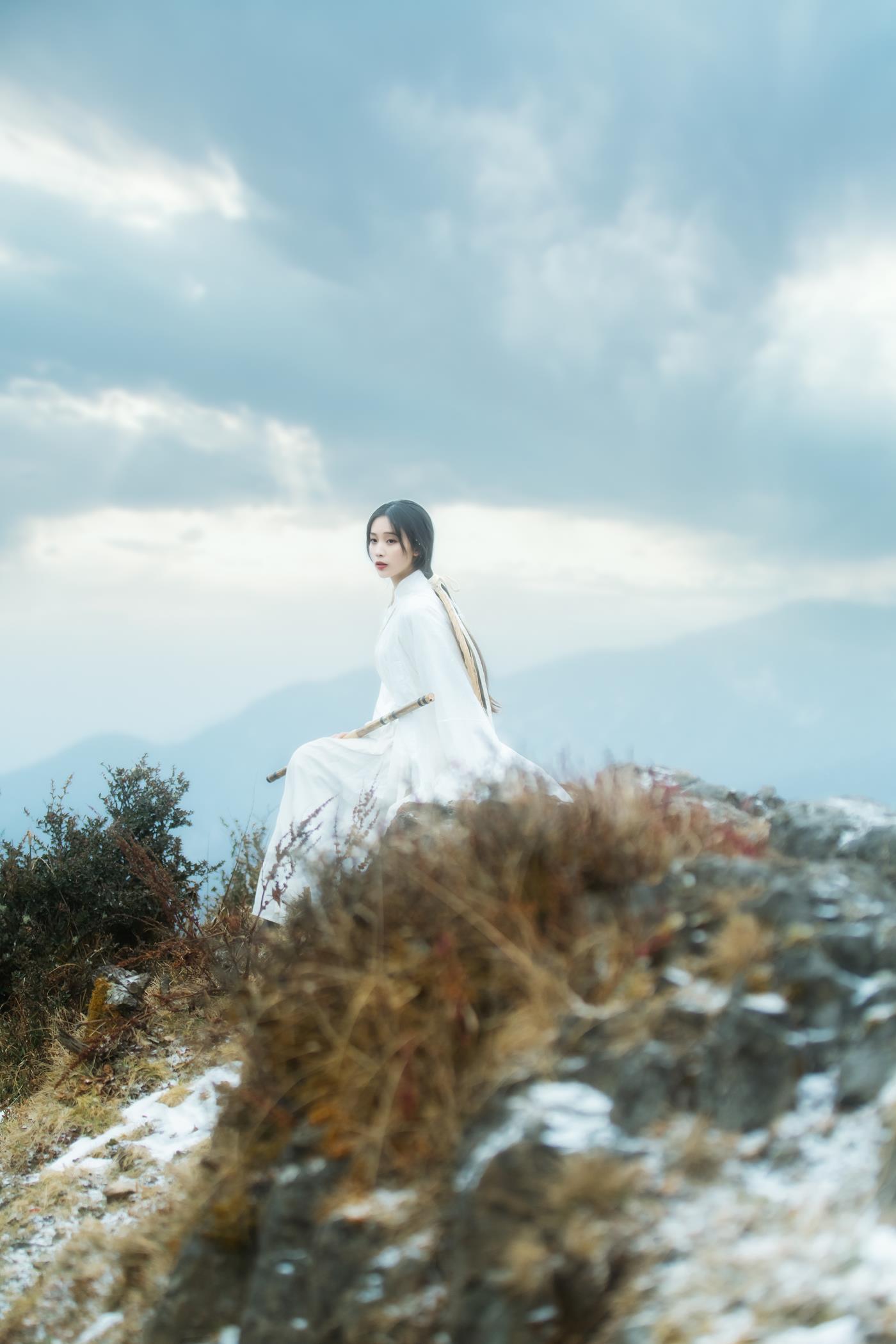 图片[16]-[YITUYU艺图语] 2021.12.20 千山云 酒里 [23P] – 速更版-美库