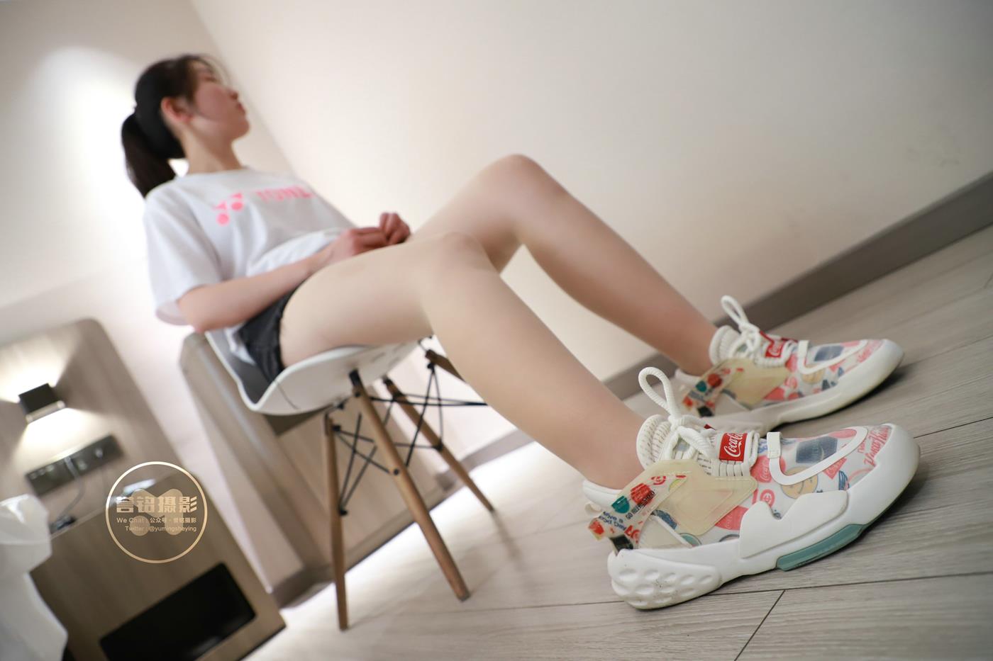 图片[27]-[誉铭传媒]袜足摄影 2022年《2022微信群第2套》[83P] – 速更版-美库