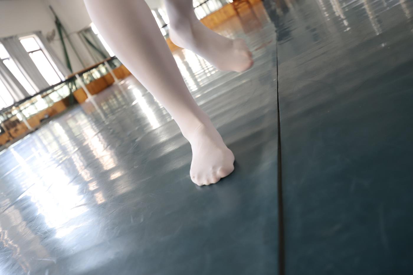 图片[11]-大西瓜爱牙膏-2019 11X活动 模特5（五） 舞蹈室芭蕾服 (3) [84P] – 速更版-美库