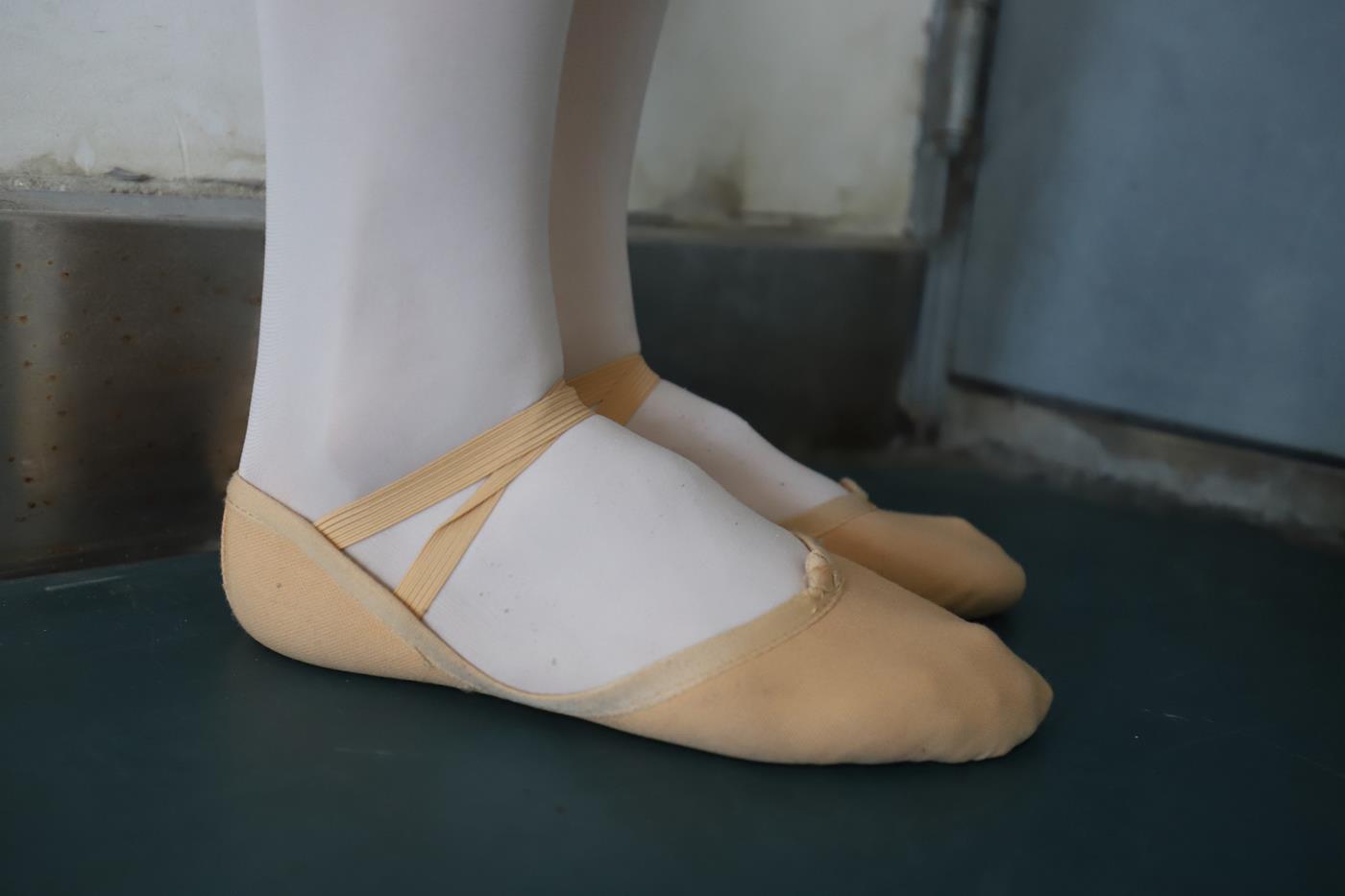 图片[13]-大西瓜爱牙膏-2019 11X活动 模特5（五） 舞蹈室芭蕾服 (4) [55P] – 速更版-美库