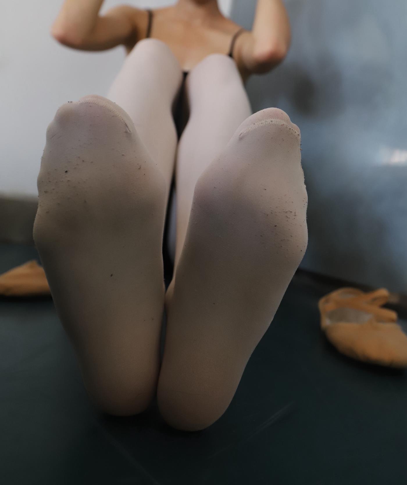 图片[31]-大西瓜爱牙膏-2019 11X活动 模特5（五） 舞蹈室芭蕾服 (4) [55P] – 速更版-美库