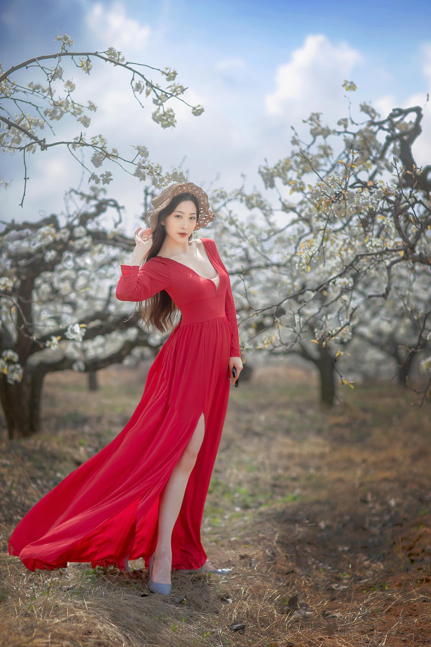 图片[14]-[YITUYU艺图语] 2021.12.22 一袭红妆拂梨花 如意 [32P] – 速更版-美库