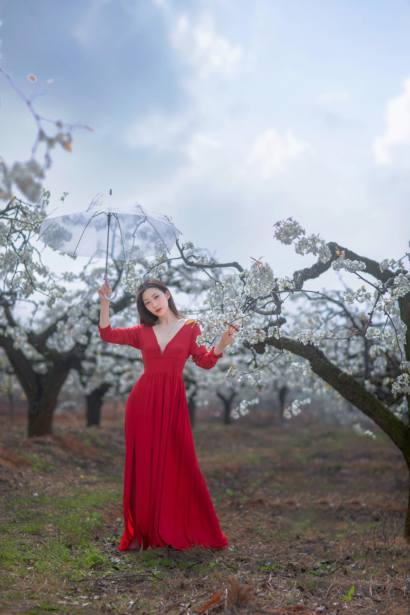 图片[31]-[YITUYU艺图语] 2021.12.22 一袭红妆拂梨花 如意 [32P] – 速更版-美库