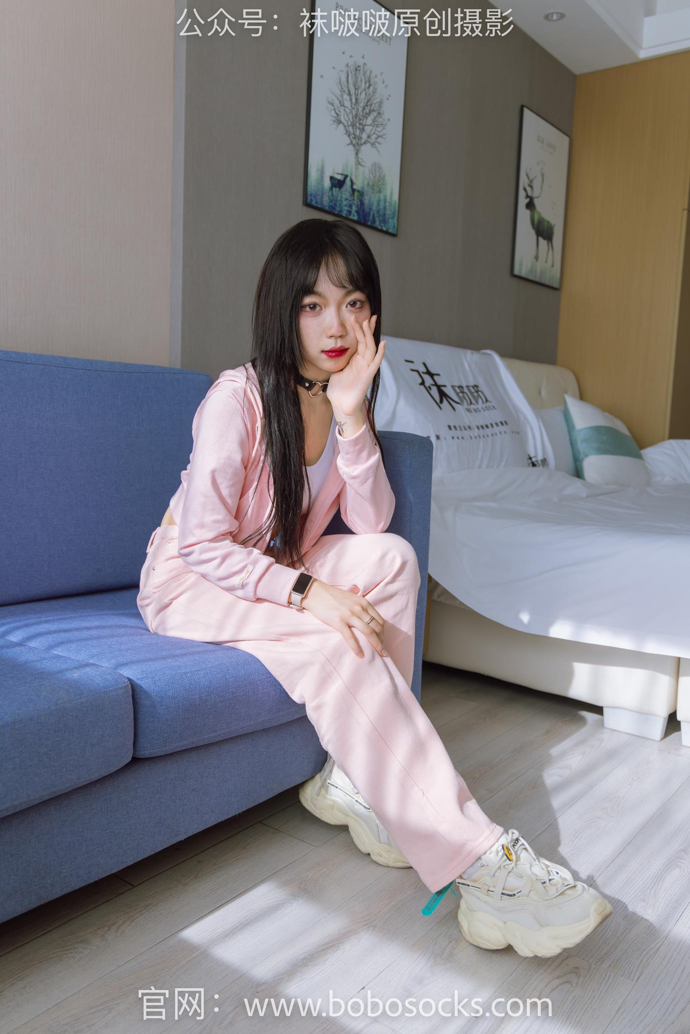 图片[31]-[BoBoSocks袜啵啵]NO.141 周周-运动鞋、白棉袜、裸足 (1) [84P] – 速更版-美库