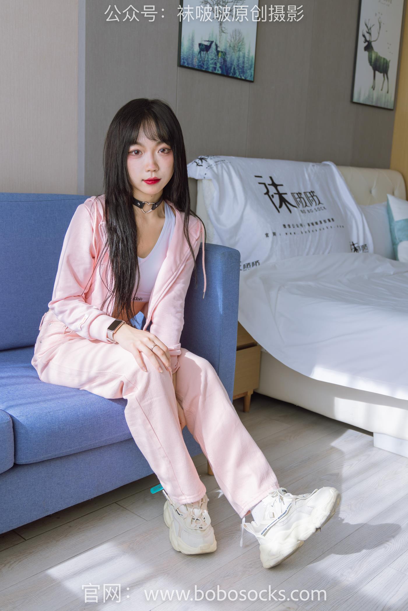 图片[33]-[BoBoSocks袜啵啵]NO.141 周周-运动鞋、白棉袜、裸足 (1) [84P] – 速更版-美库