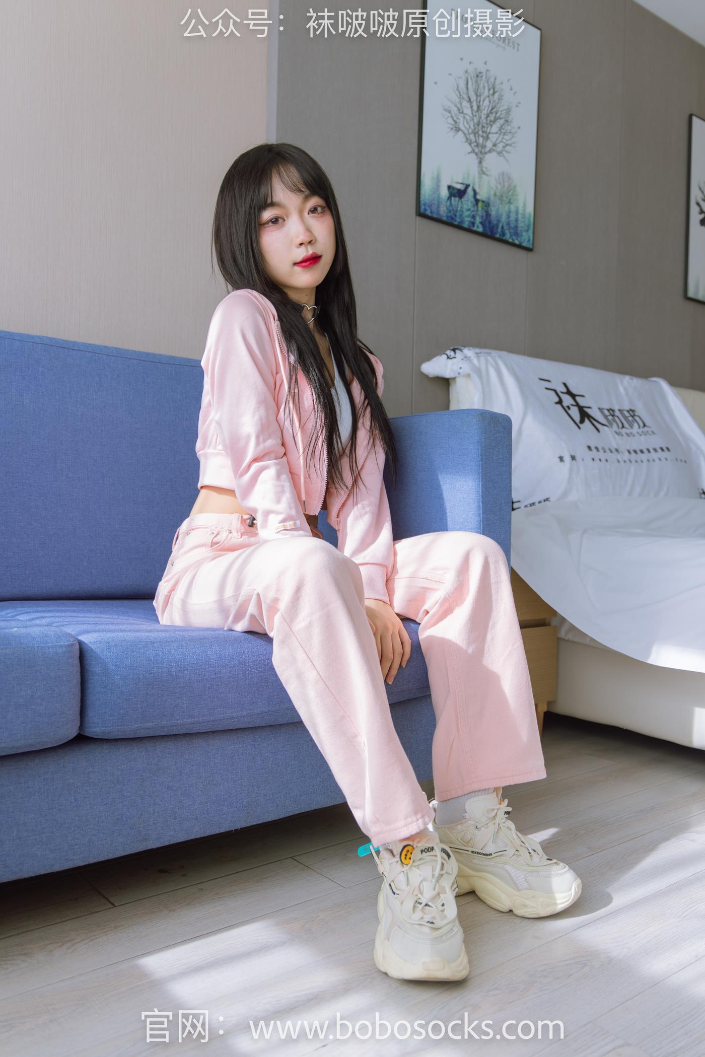 图片[51]-[BoBoSocks袜啵啵]NO.141 周周-运动鞋、白棉袜、裸足 (1) [84P] – 速更版-美库