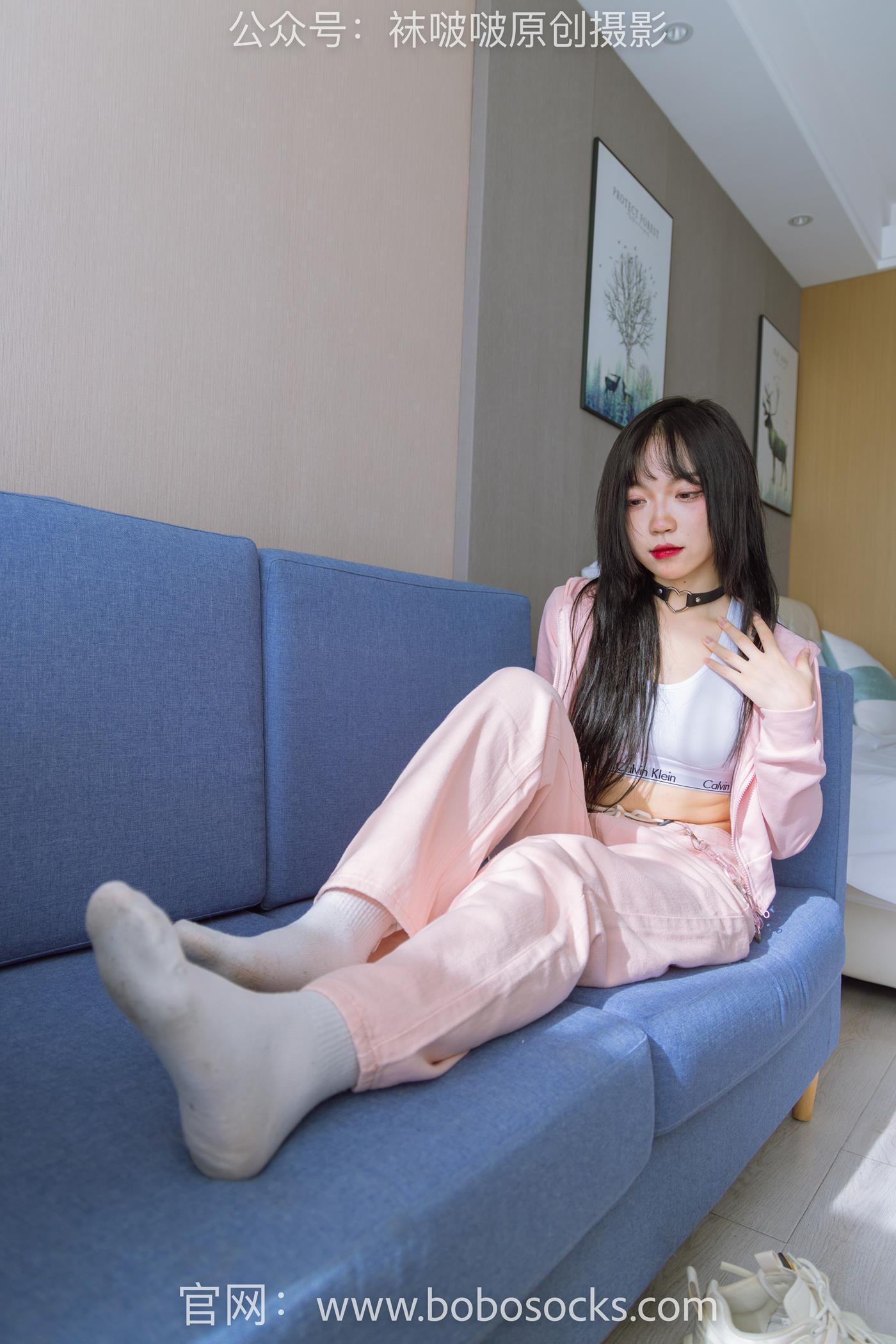 图片[61]-[BoBoSocks袜啵啵]NO.141 周周-运动鞋、白棉袜、裸足 (1) [84P] – 速更版-美库