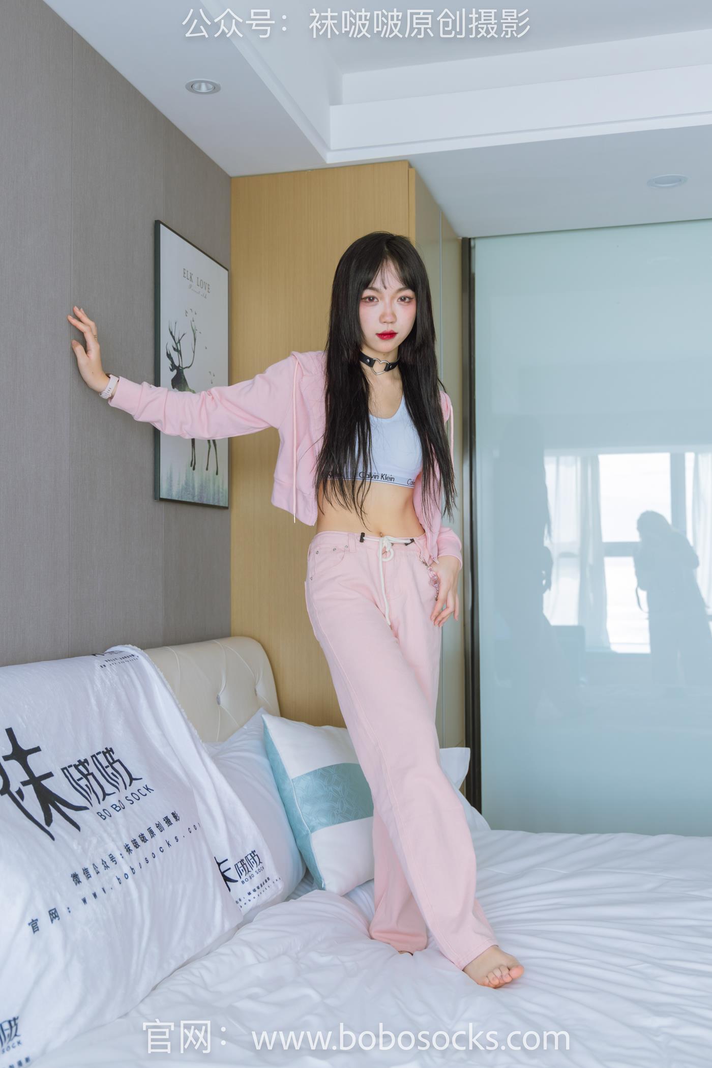 图片[57]-[BoBoSocks袜啵啵]NO.141 周周-运动鞋、白棉袜、裸足 (2) [56P] – 速更版-美库