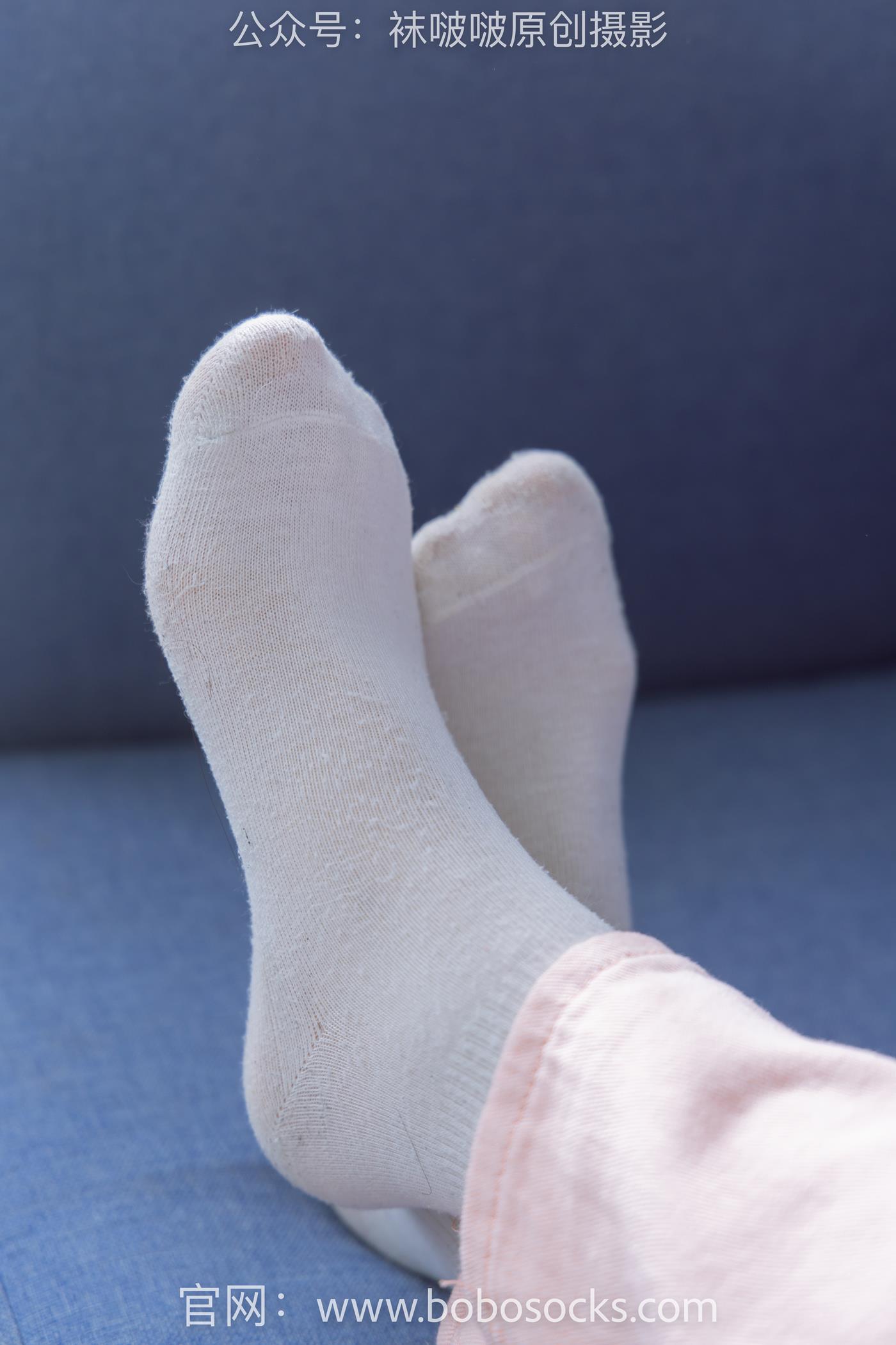 图片[65]-[BoBoSocks袜啵啵]NO.141 周周-运动鞋、白棉袜、裸足 (1) [84P] – 速更版-美库
