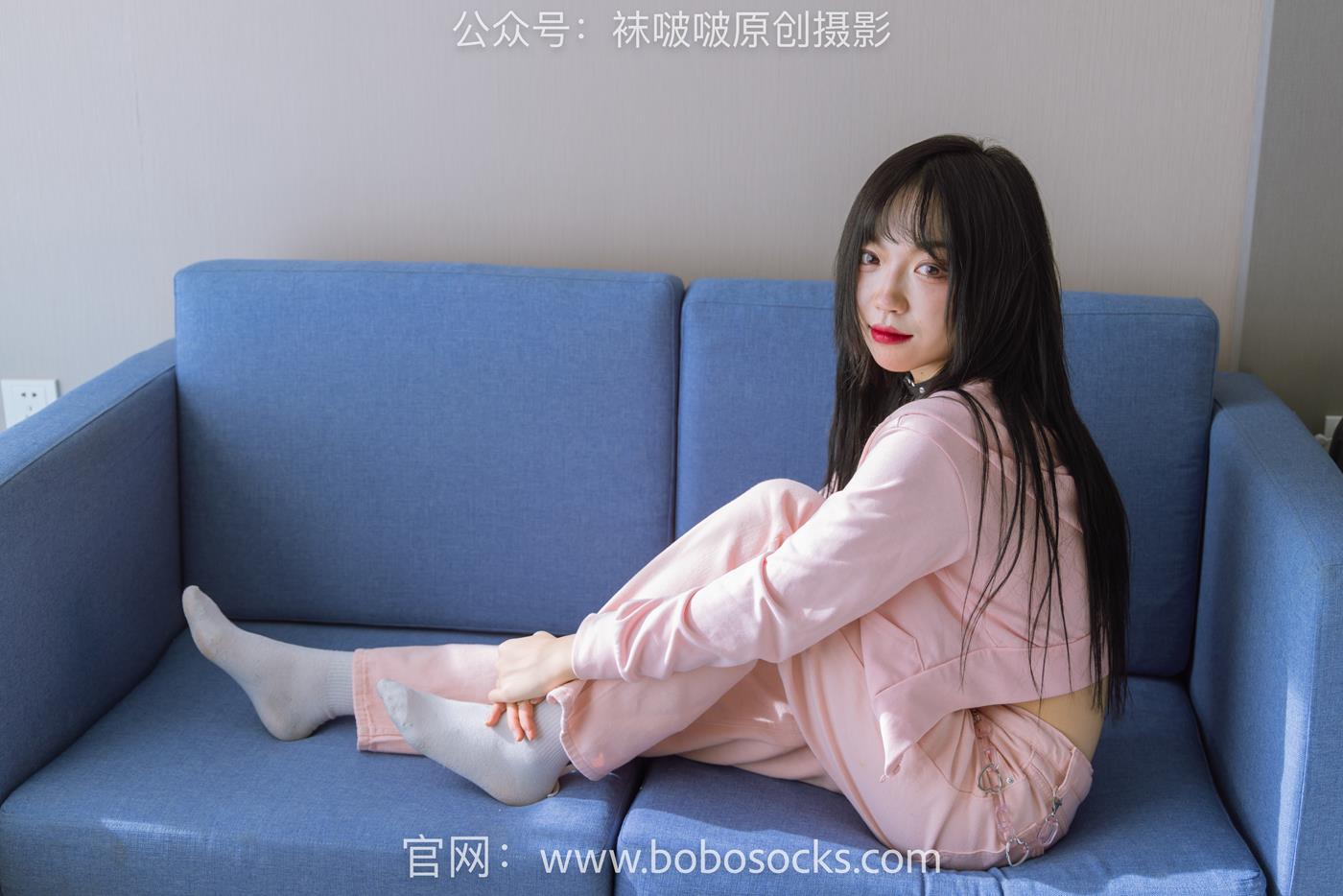 图片[68]-[BoBoSocks袜啵啵]NO.141 周周-运动鞋、白棉袜、裸足 (1) [84P] – 速更版-美库