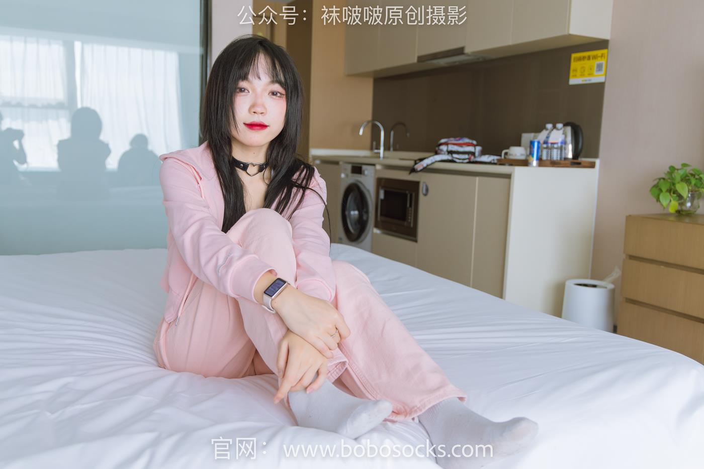 图片[77]-[BoBoSocks袜啵啵]NO.141 周周-运动鞋、白棉袜、裸足 (1) [84P] – 速更版-美库