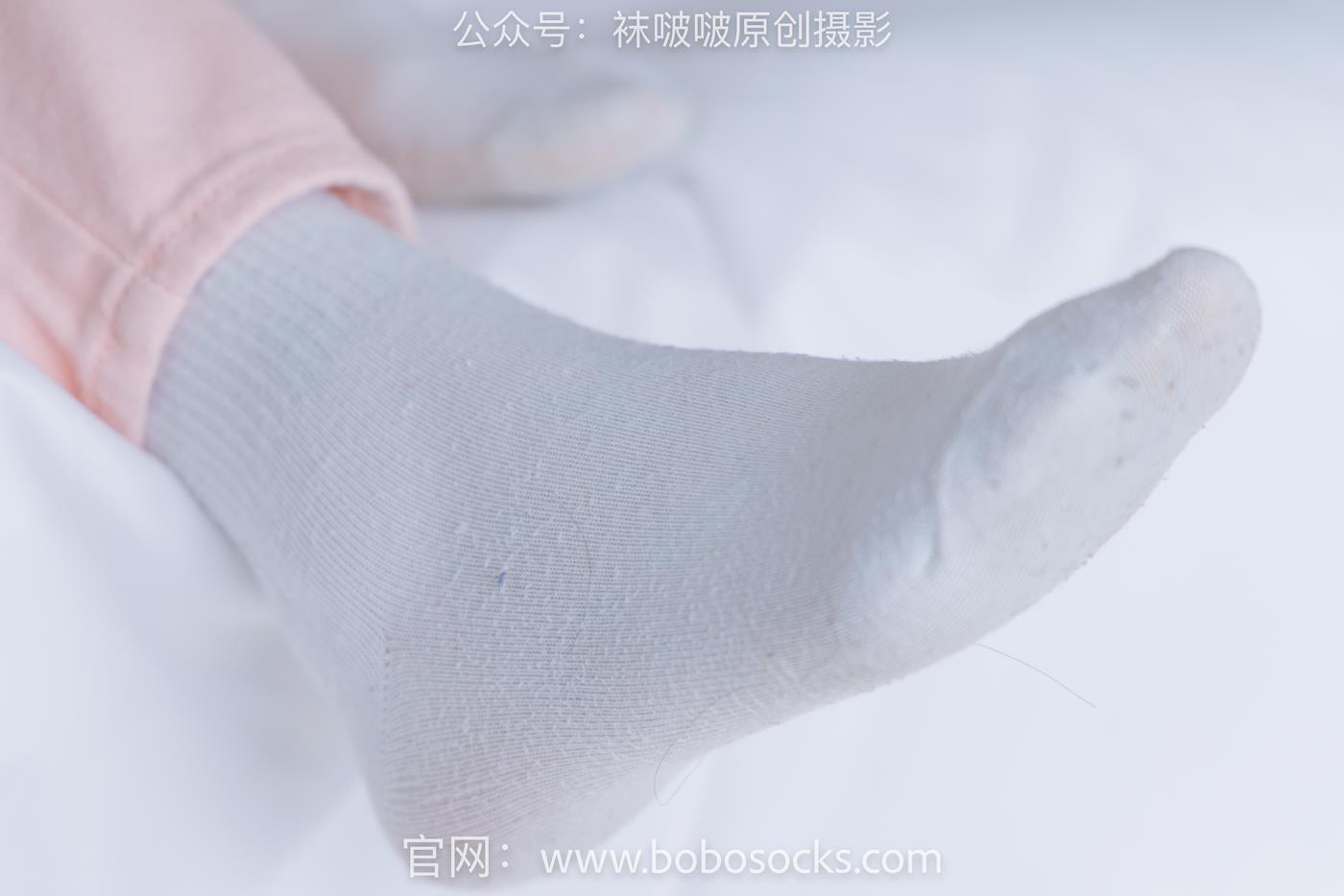 图片[80]-[BoBoSocks袜啵啵]NO.141 周周-运动鞋、白棉袜、裸足 (1) [84P] – 速更版-美库