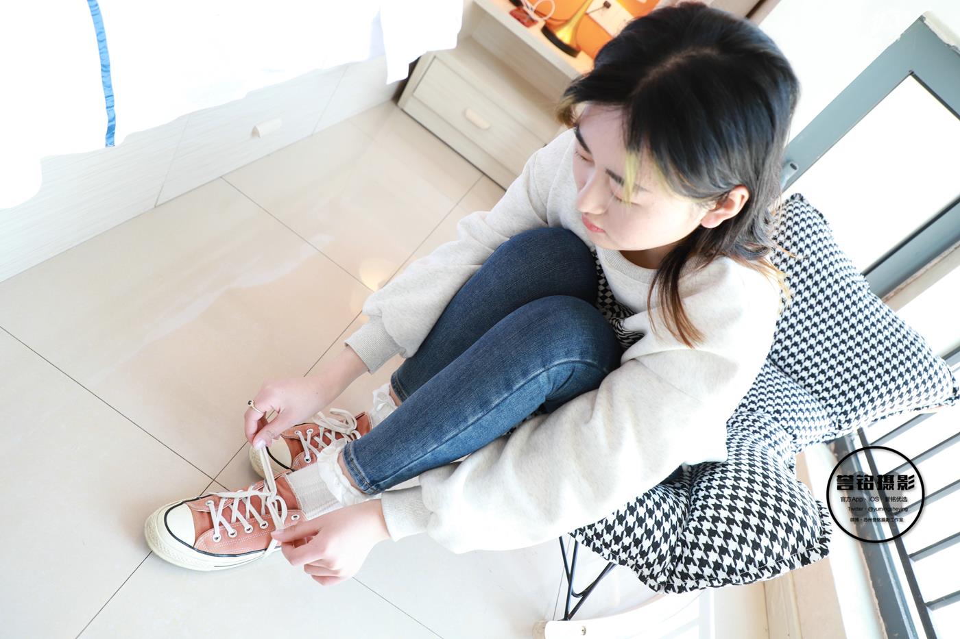 图片[25]-[誉铭传媒]袜足摄影 2022年《2022微信群第3套》[100P] – 速更版-美库