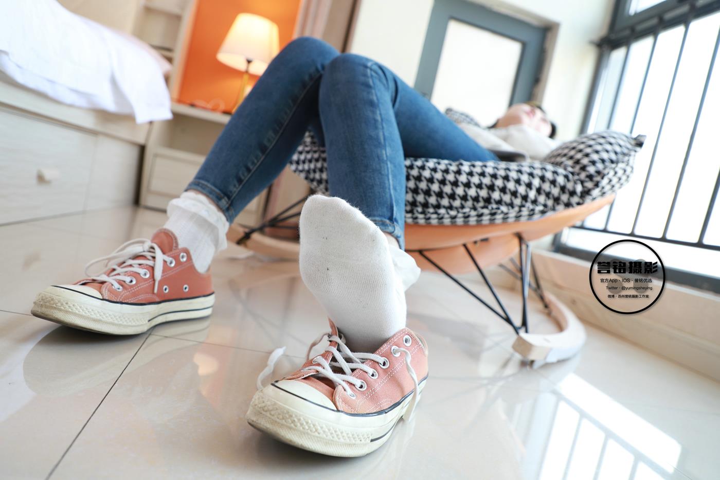 图片[30]-[誉铭传媒]袜足摄影 2022年《2022微信群第3套》[100P] – 速更版-美库