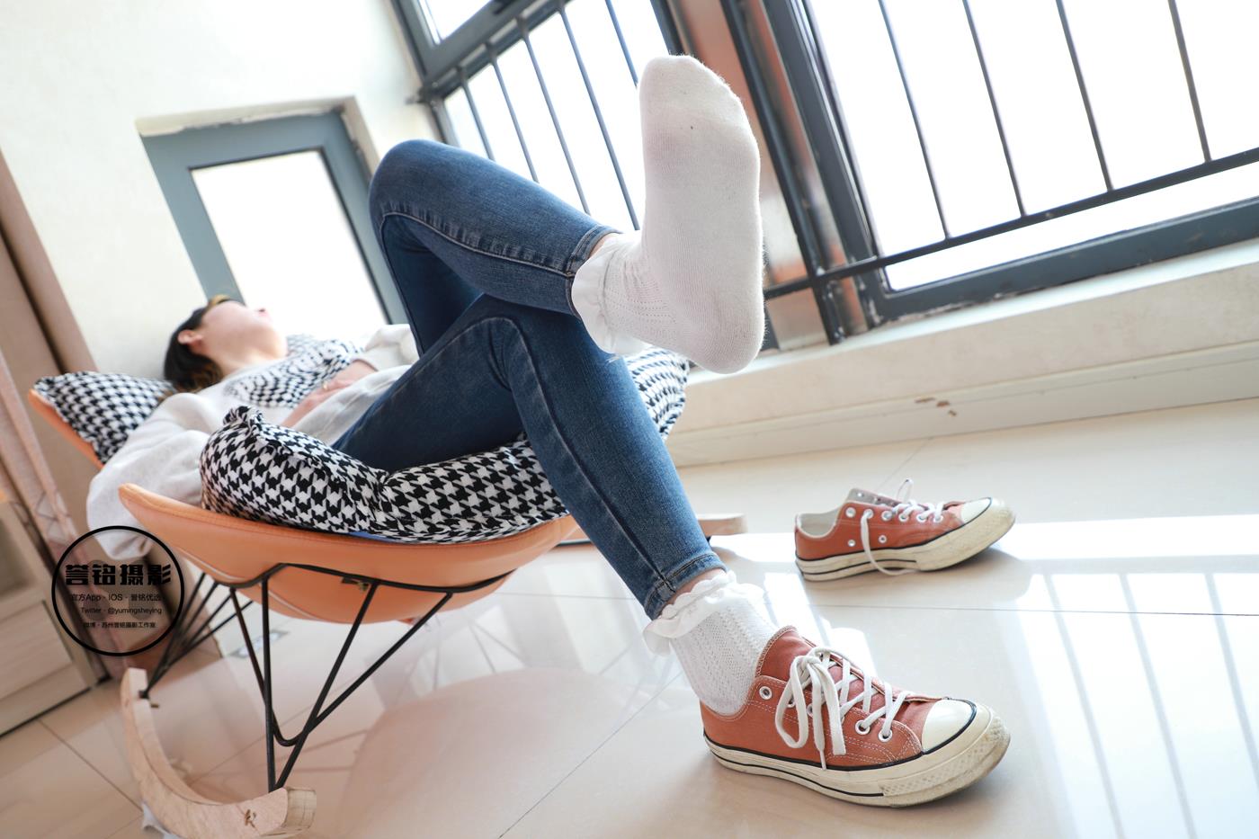 图片[31]-[誉铭传媒]袜足摄影 2022年《2022微信群第3套》[100P] – 速更版-美库