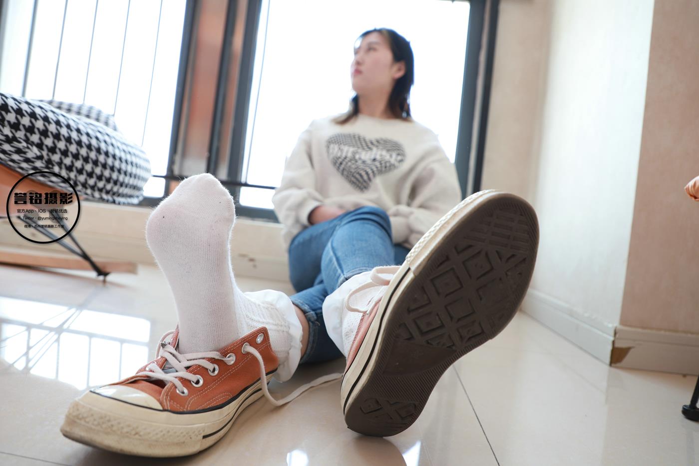 图片[32]-[誉铭传媒]袜足摄影 2022年《2022微信群第3套》[100P] – 速更版-美库