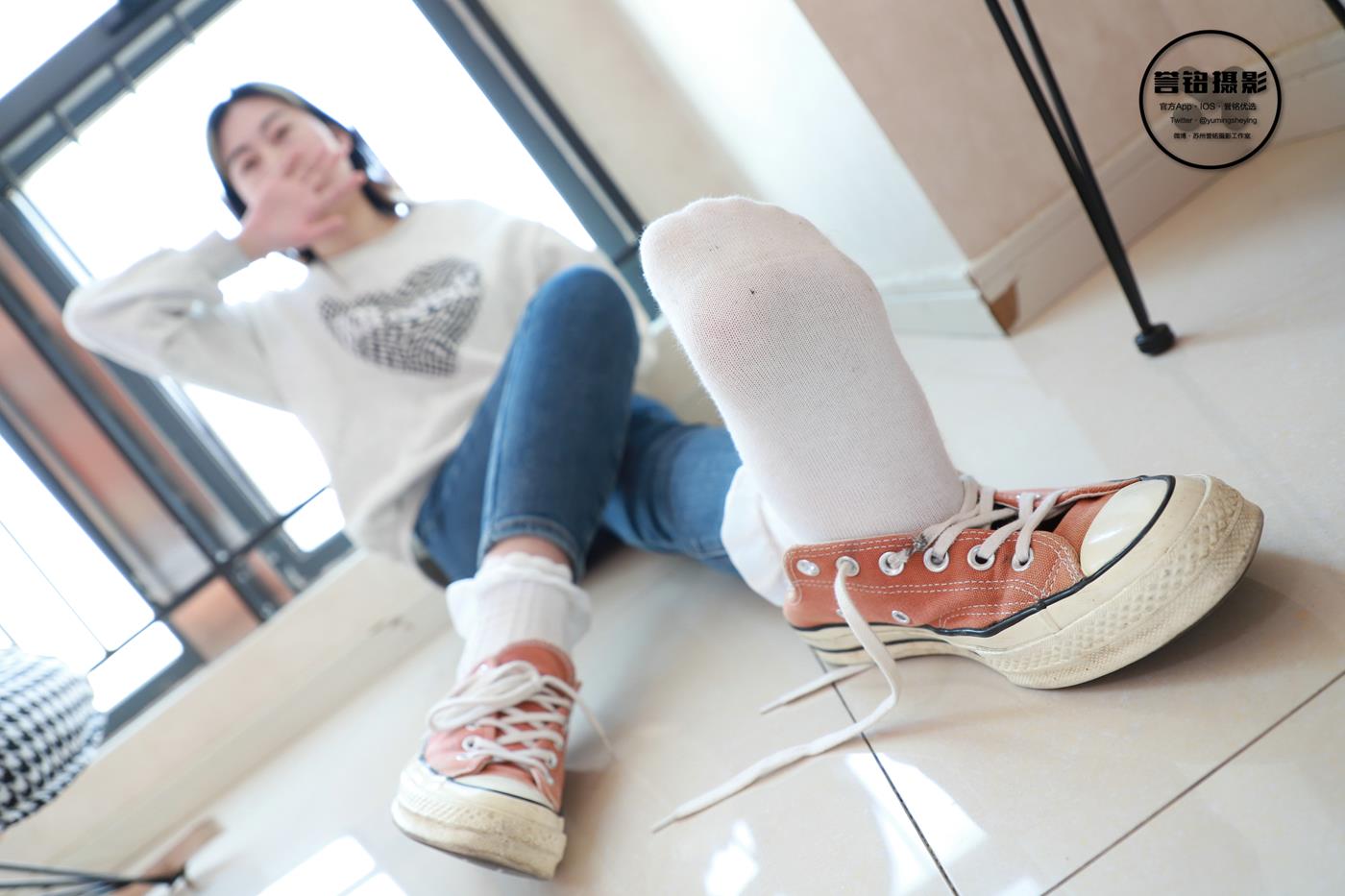 图片[33]-[誉铭传媒]袜足摄影 2022年《2022微信群第3套》[100P] – 速更版-美库