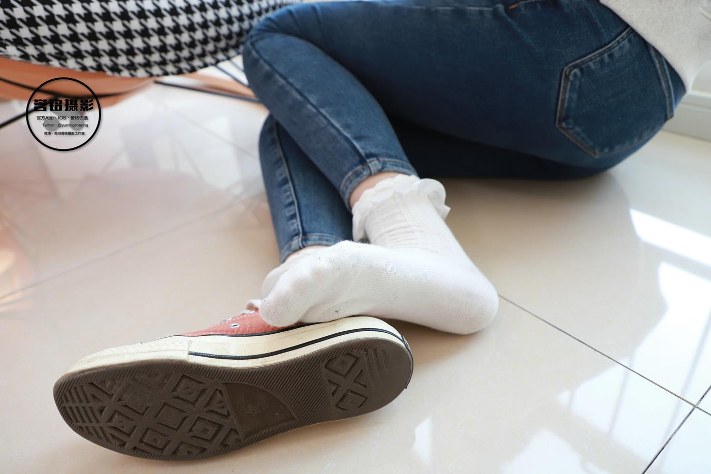 图片[38]-[誉铭传媒]袜足摄影 2022年《2022微信群第3套》[100P] – 速更版-美库