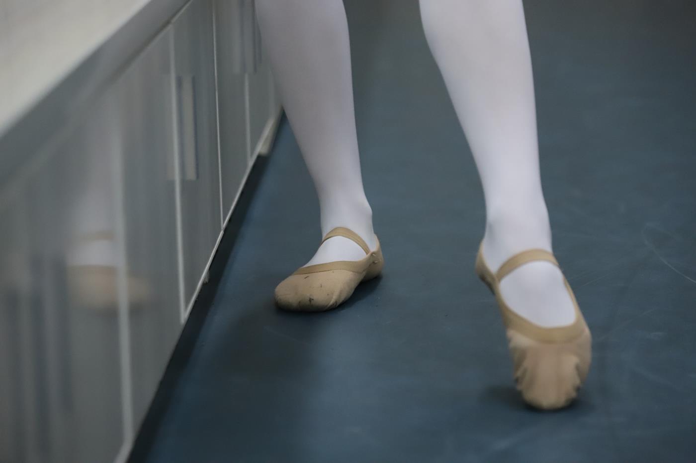 图片[18]-大西瓜爱牙膏-2019 12X活动 模特1（一） 白丝舞蹈服 (2) [84P] – 速更版-美库