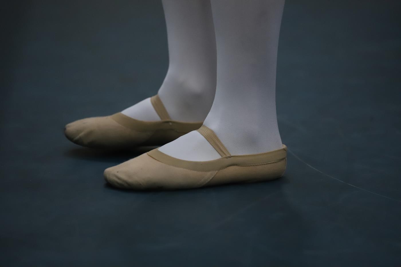 图片[21]-大西瓜爱牙膏-2019 12X活动 模特1（一） 白丝舞蹈服 (2) [84P] – 速更版-美库