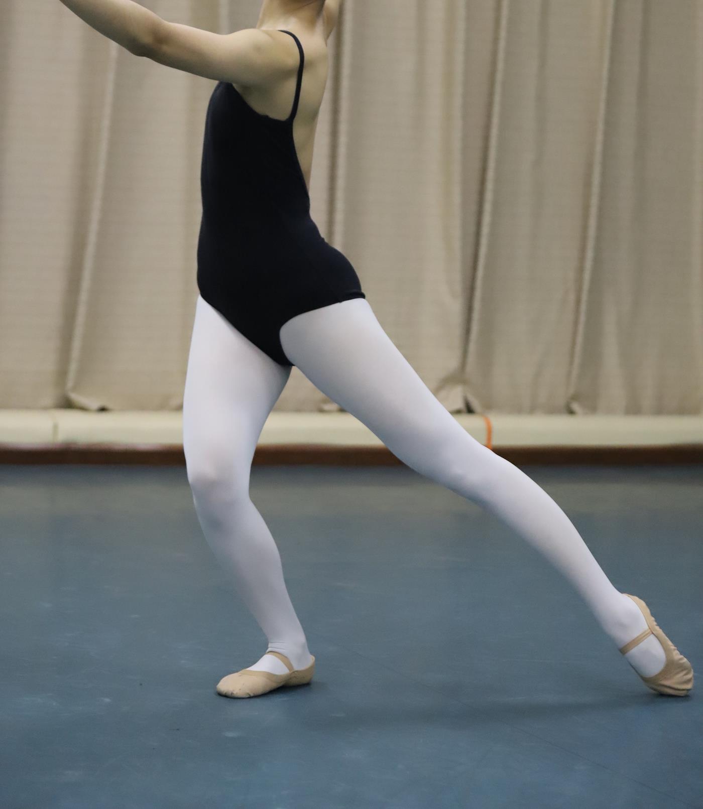 图片[25]-大西瓜爱牙膏-2019 12X活动 模特1（一） 白丝舞蹈服 (2) [84P] – 速更版-美库