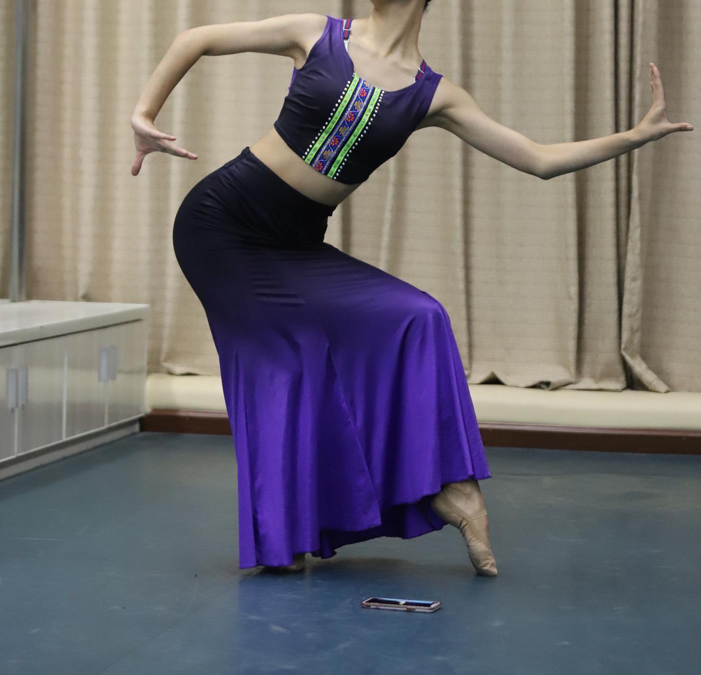 图片[66]-大西瓜爱牙膏-2019 12X活动 模特1（一） 白丝舞蹈服 (1) [84P] – 速更版-美库