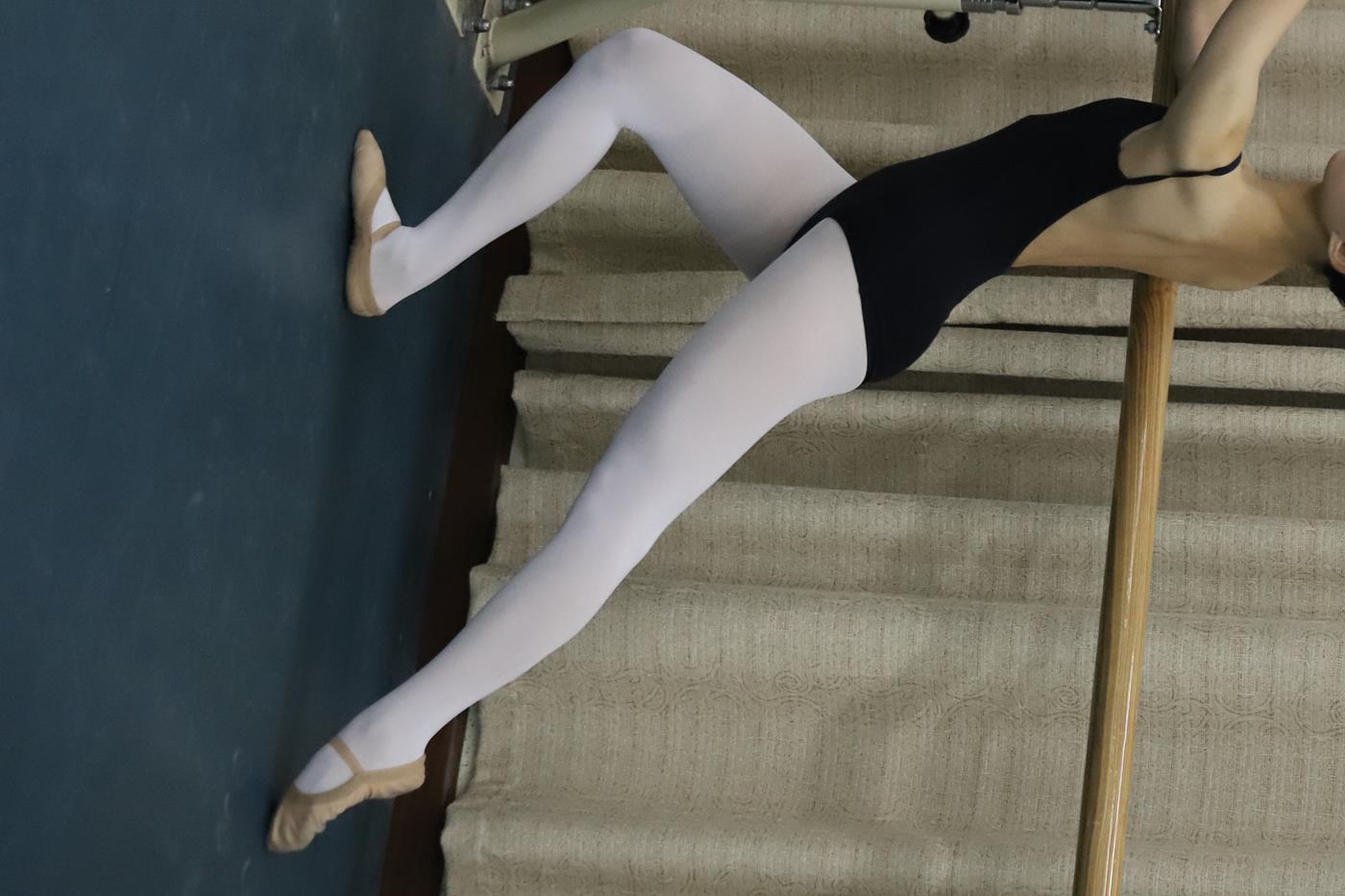 图片[76]-大西瓜爱牙膏-2019 12X活动 模特1（一） 白丝舞蹈服 (2) [84P] – 速更版-美库