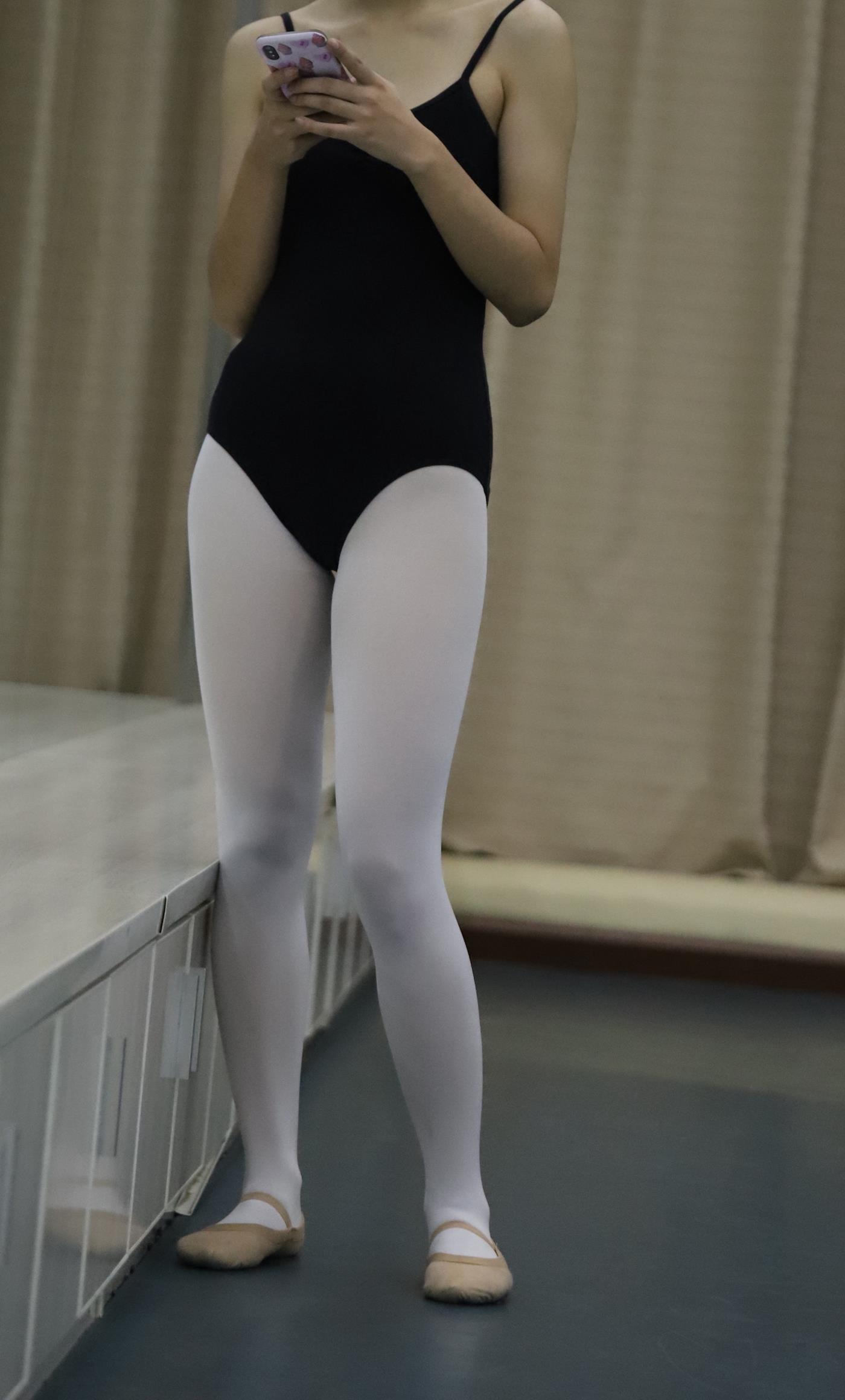 图片[81]-大西瓜爱牙膏-2019 12X活动 模特1（一） 白丝舞蹈服 (2) [84P] – 速更版-美库