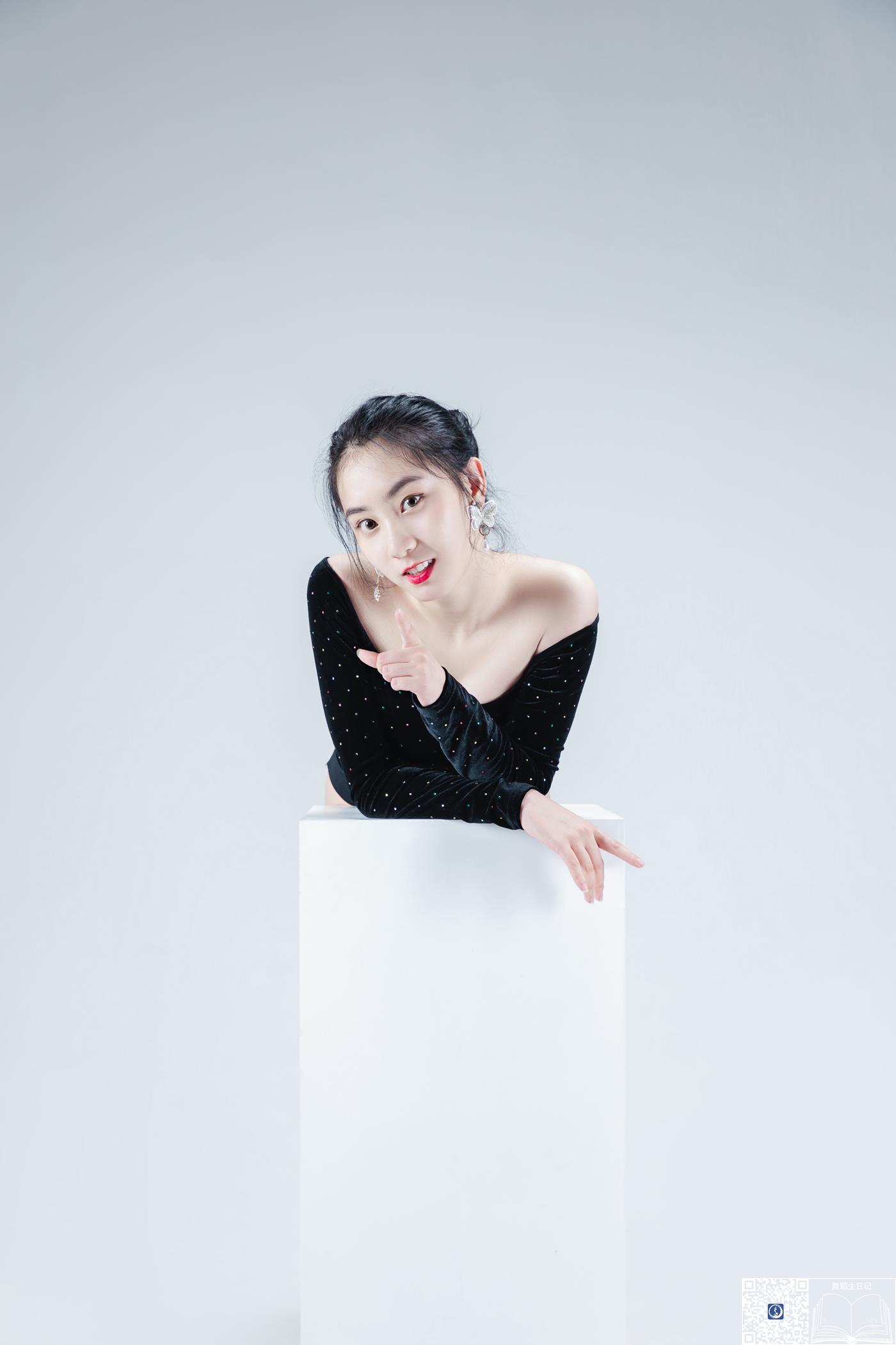 图片[28]-舞蹈生日记 2020.12.14 唐可[29P] – 速更版-美库