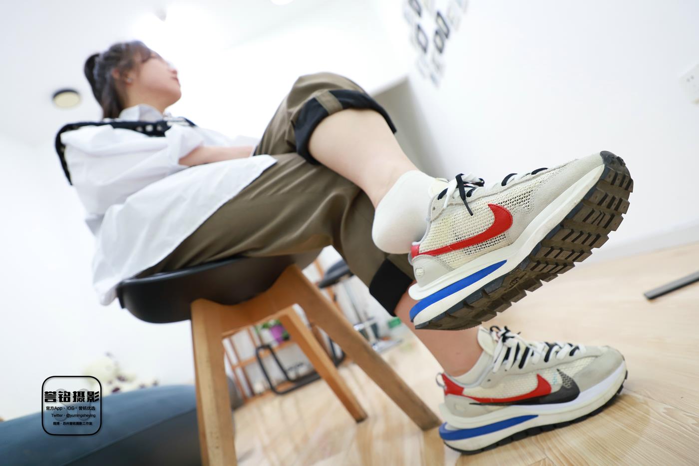 图片[18]-[誉铭传媒]袜足摄影 2022年《2022微信群第4套》[90P] – 速更版-美库