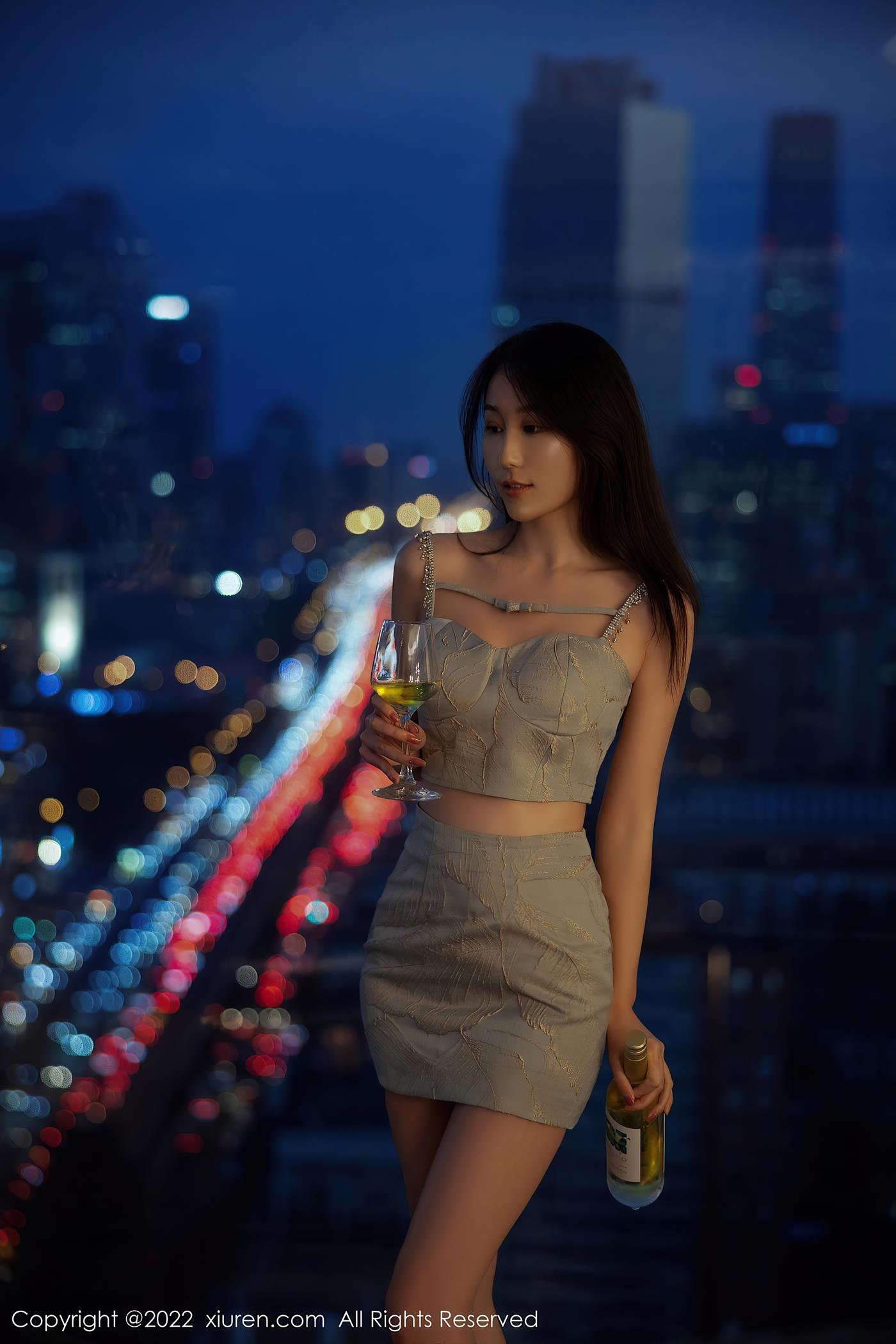 图片[48]-[Xiuren秀人网]2022.10.20 NO.5734 薇薇酱[56+1P] – 速更版-美库