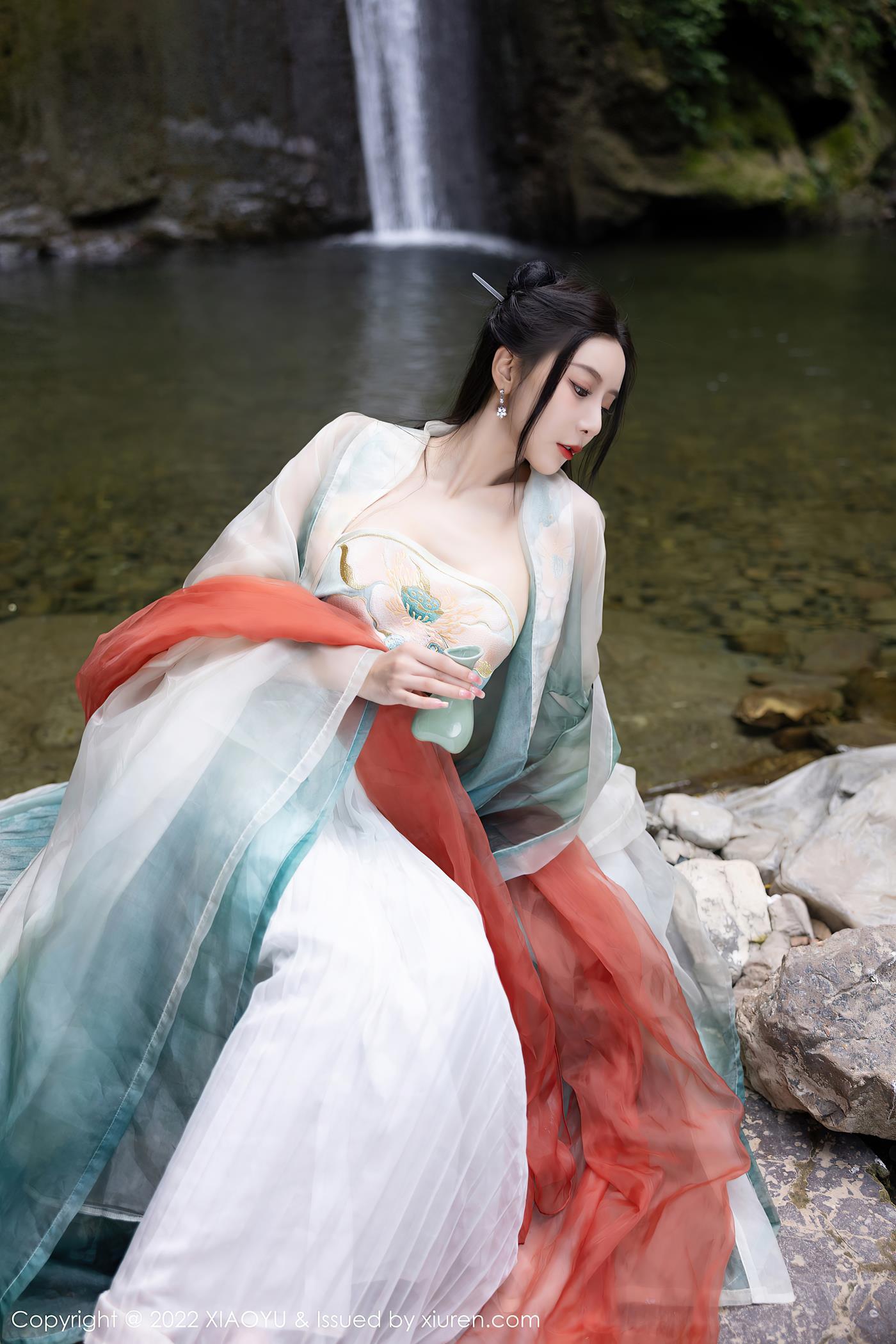 图片[13]-[XIAOYU语画界] 2022.10.25 VOL.889 王馨瑶yanni 杭州旅拍[64P] – 速更版-美库