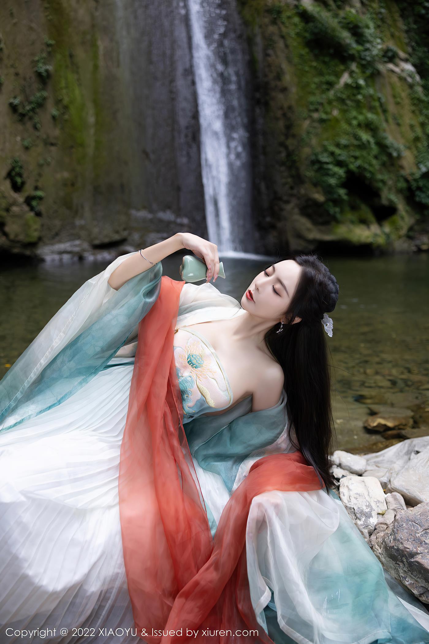 图片[14]-[XIAOYU语画界] 2022.10.25 VOL.889 王馨瑶yanni 杭州旅拍[64P] – 速更版-美库