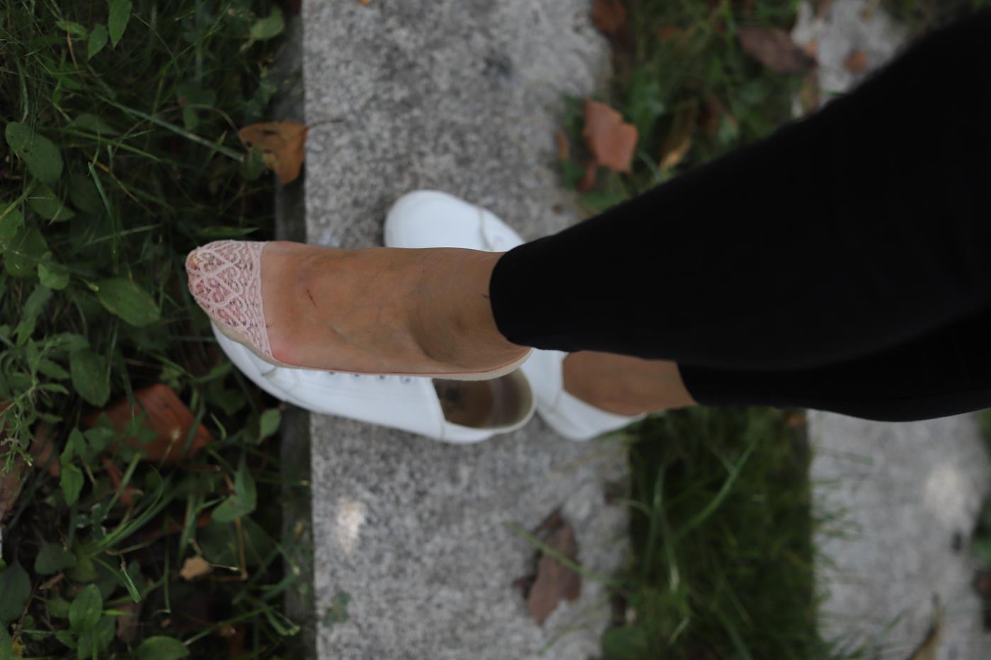 图片[15]-大西瓜爱牙膏-2019 12X活动 模特2（二)  公园蕾丝船袜 (1) [84P] – 速更版-美库