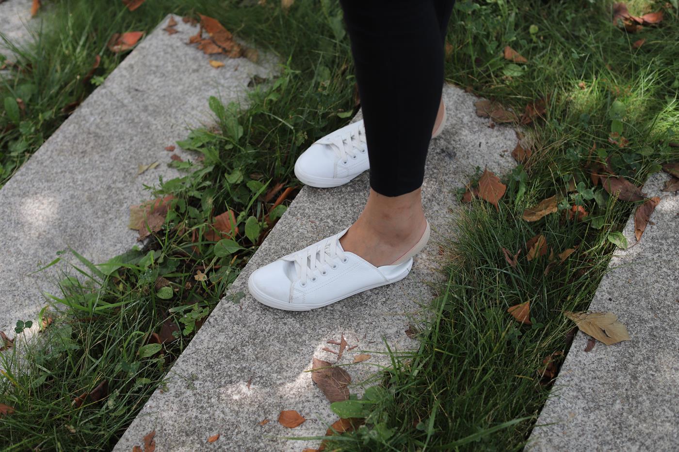 图片[53]-大西瓜爱牙膏-2019 12X活动 模特2（二)  公园蕾丝船袜 (1) [84P] – 速更版-美库