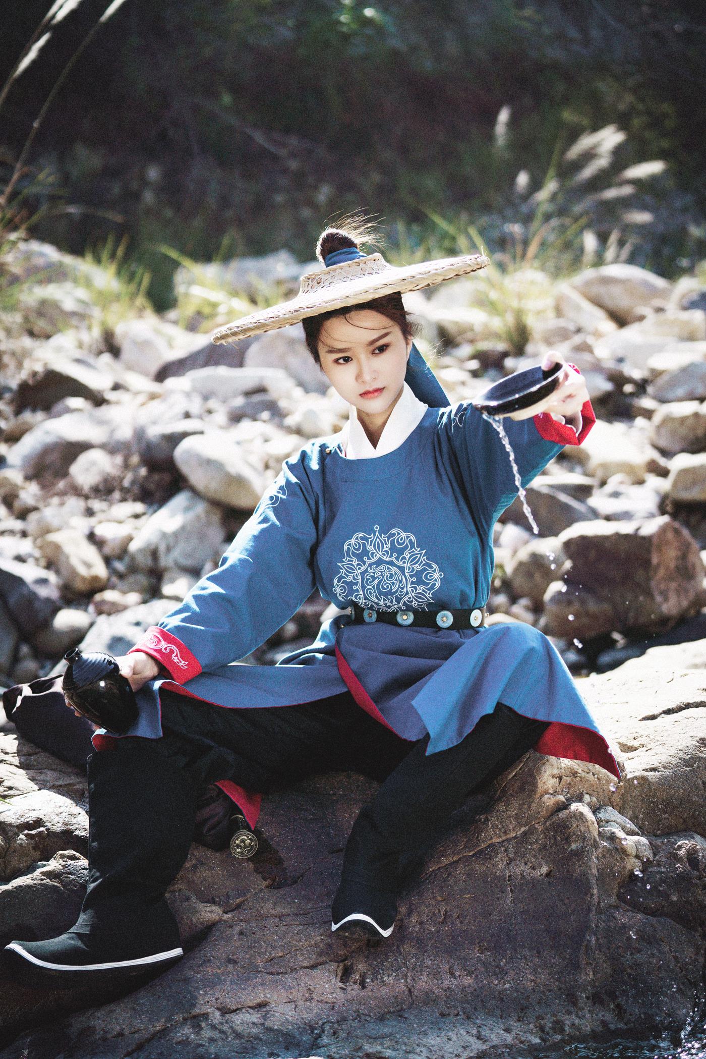 图片[33]-[YITUYU艺图语] 2021.12.24 美少女的武侠梦 吕陈 [32P] – 速更版-美库