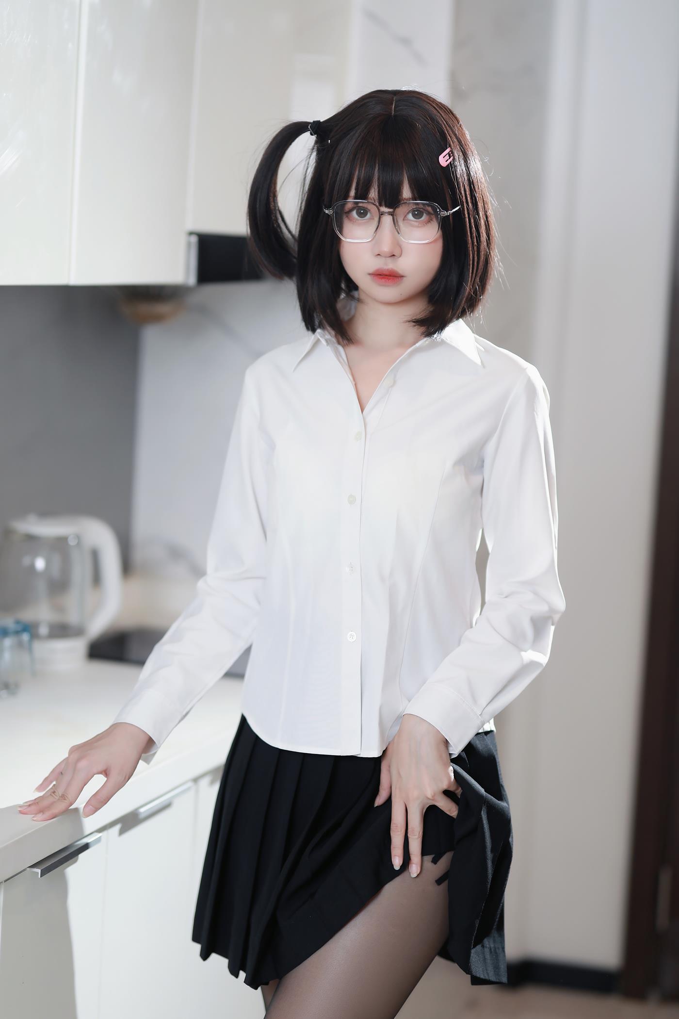 图片[15]-洛桑w伊梓  – 眼镜妹妹[27P] – 速更版-美库