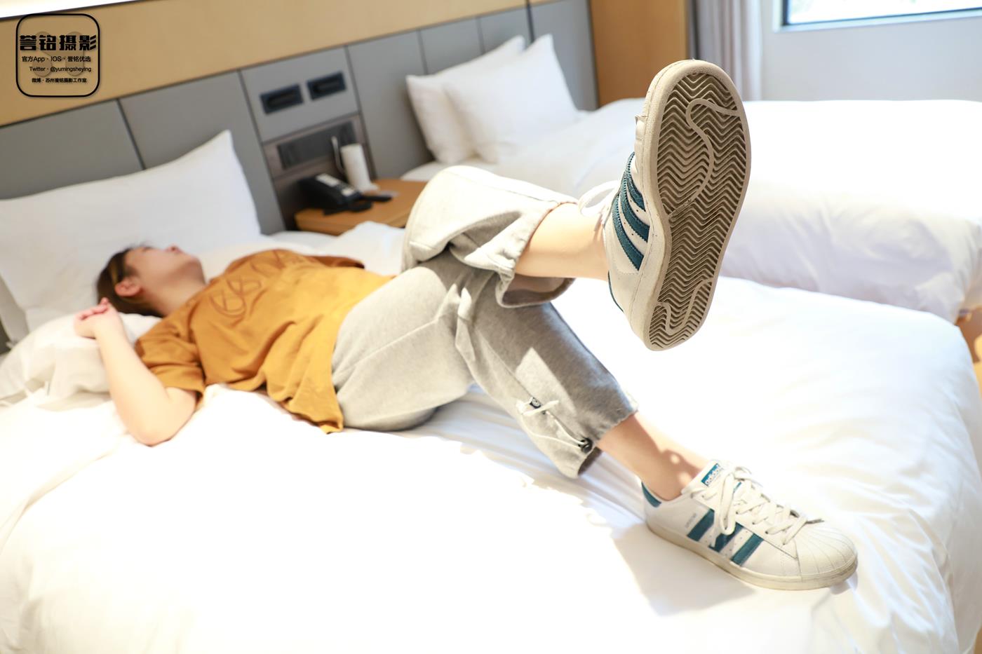 图片[11]-[誉铭传媒]袜足摄影 2022年《2022微信群第5套》[90P] – 速更版-美库