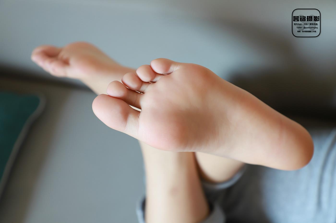 图片[87]-[誉铭传媒]袜足摄影 2022年《2022微信群第5套》[90P] – 速更版-美库