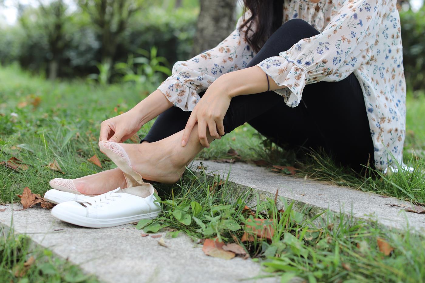 图片[11]-大西瓜爱牙膏-2019 12X活动 模特2（二)  公园蕾丝船袜 (2) [84P] – 速更版-美库