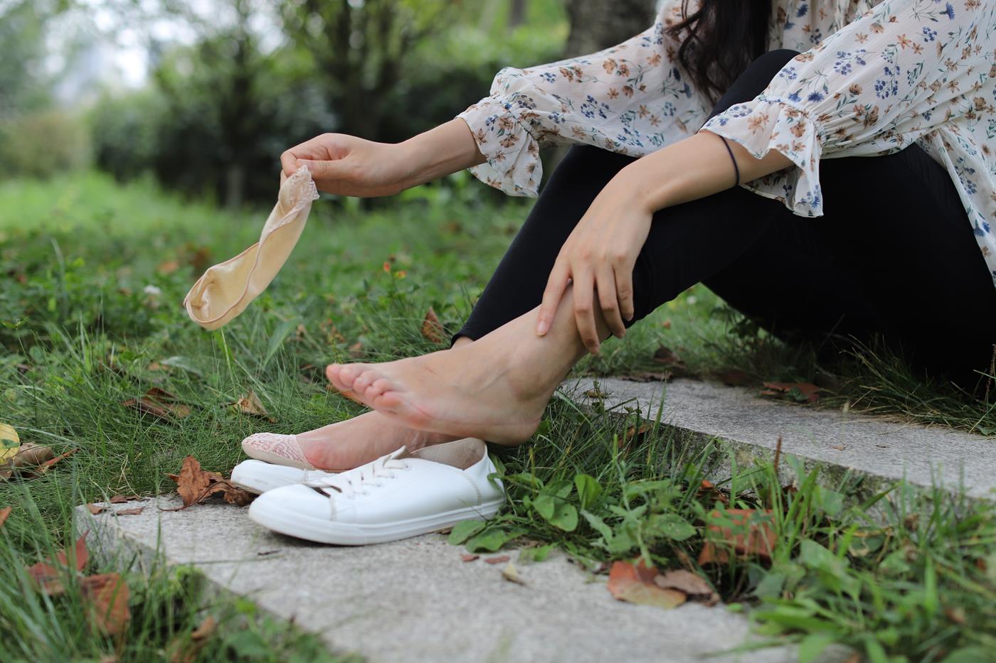 图片[13]-大西瓜爱牙膏-2019 12X活动 模特2（二)  公园蕾丝船袜 (2) [84P] – 速更版-美库