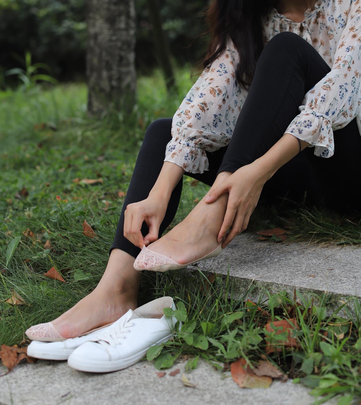 图片[25]-大西瓜爱牙膏-2019 12X活动 模特2（二)  公园蕾丝船袜 (2) [84P] – 速更版-美库